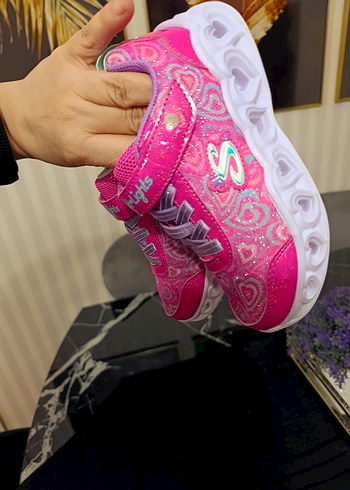 Kız Çocuk Pembe Işıklı Spor Ayakkabı - Görsel 3