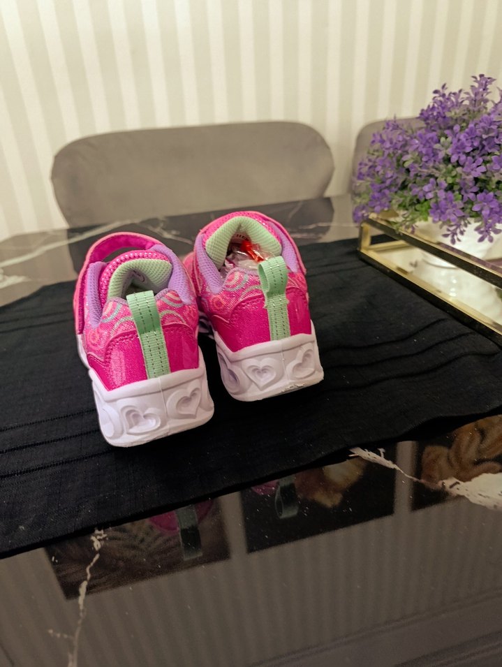 Kız Çocuk Pembe Işıklı Spor Ayakkabı - Görsel 2