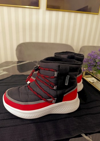 Kırmızı Erkek Çocuk Cırt Cırtlı Kauçuk Bot - Görsel 7