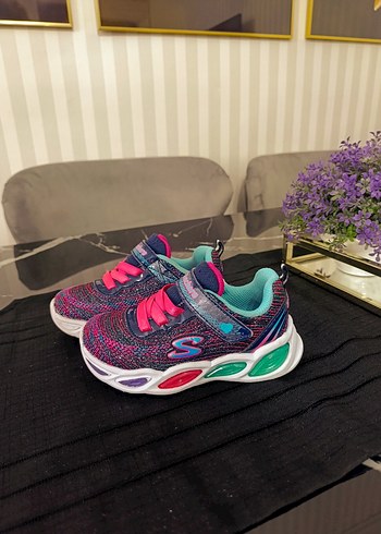 Kız Çocuk Renkli Işıklı Spor Ayakkabı - Görsel 10