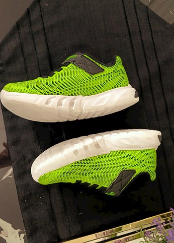 Yeşil Yılan Desenli Erkek Çocuk Spor Ayakkabı - Görsel 3