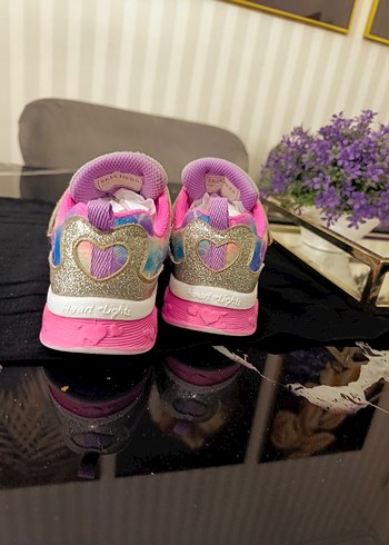 Kızlar için Renkli Payetli Bağcıksız Spor Ayakkabı - Görsel 4