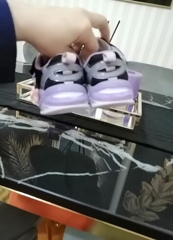 29 Beden SKECHERS KIZ ÇOCUK SPOR AYAKKABI 