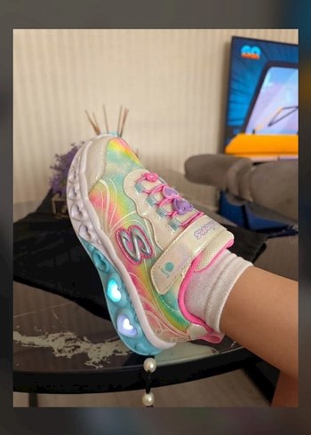 Skechers ürünü