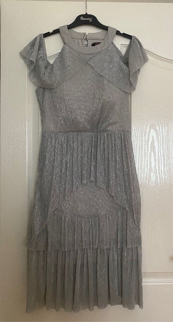 Parlak gümüş elbise - Görsel 4