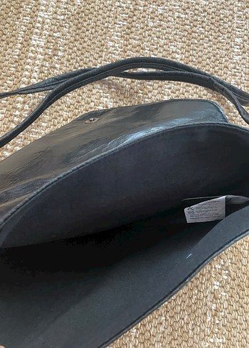 Siyah Yılan Derisi Desenli Deri Omuz Çantası - Görsel 2