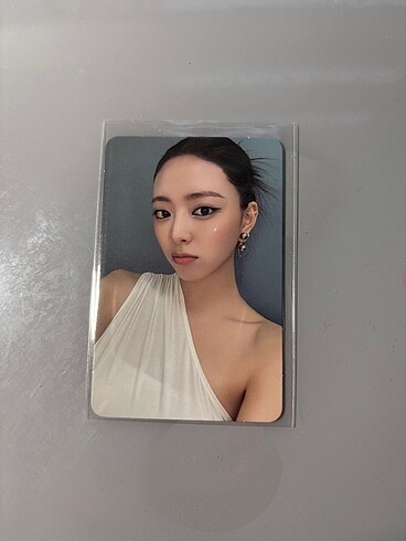 itzy yuna gold albüm pc photocard satış