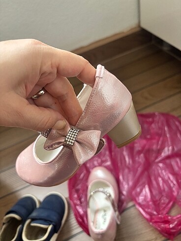 Diğer Topuklu ayakkabı 27 numara pembe