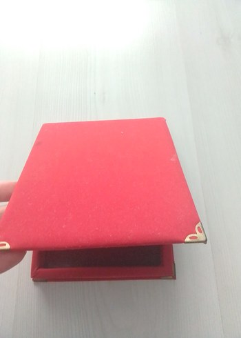 kırmızı kadife plaket kutusu - Görsel 4
