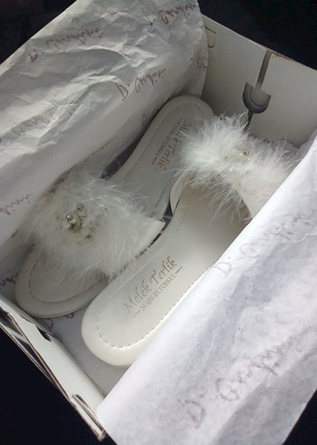 Beyaz Tüylü  gelin Terlik - Görsel 2