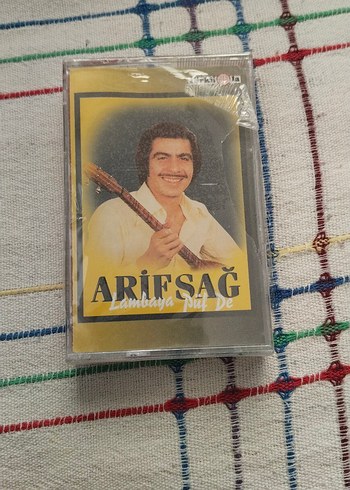 Arif Sağ - Lambaya Püf De Kaset