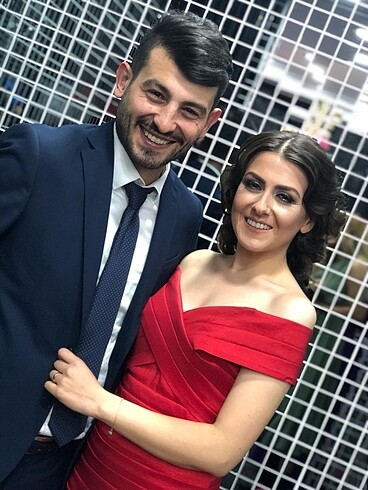 Kırmızı abiye