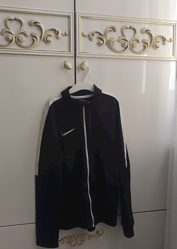 Nike Kids 9 Yaş