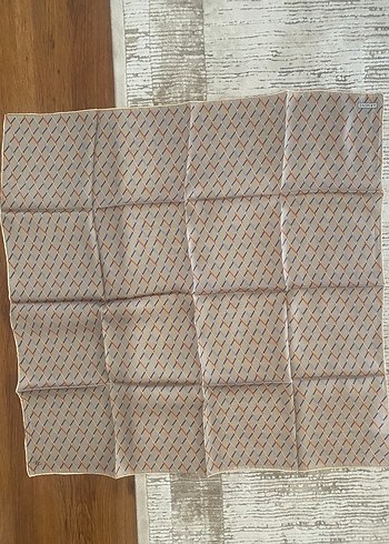 Armine belli ipek twil eşarp - Görsel 4