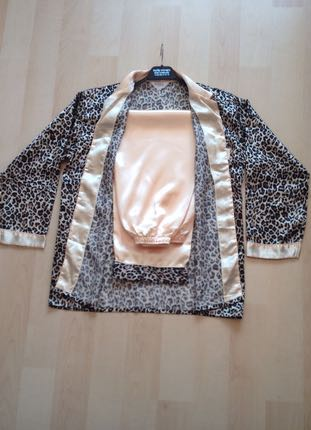 Diğer Leopar desenli saten pijama takımı