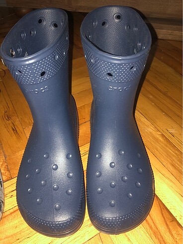 Crocs marka kadın yağmur çizmesi 40 numara