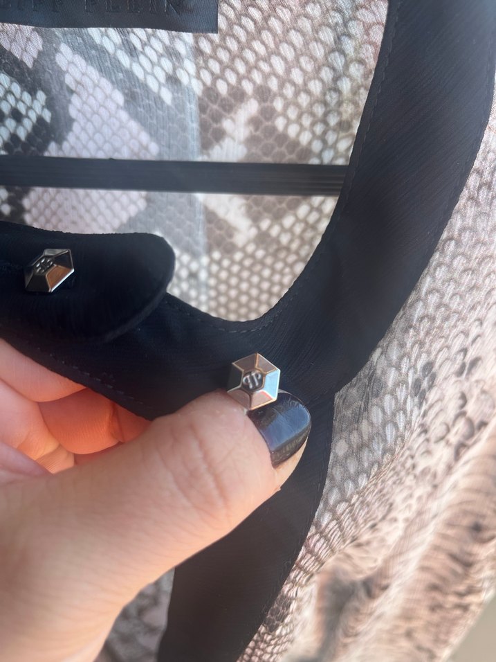 Gri Yılan Desenli Uzun Kollu Kadın Bluz - Görsel 3