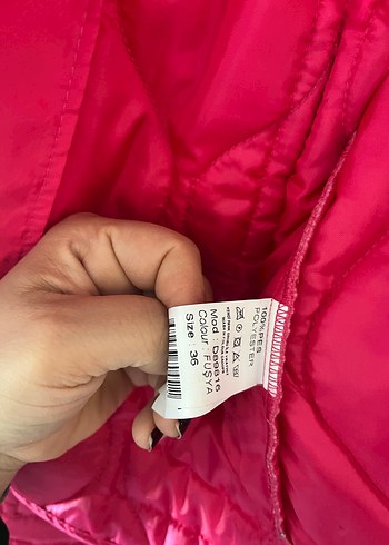 Pembe Fermuarlı Kadın Mont - Görsel 4