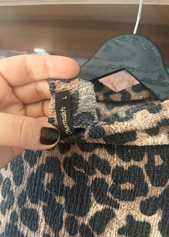 Leopar Desenli Boğazlı Midi Triko Elbise - Görsel 3