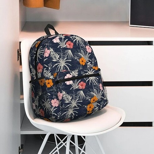 Stradivarius Sırt Çantası