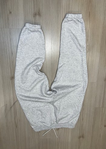 Gri Fermuarlı Eşofman Altı - Görsel 3