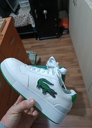 Lacoste 40 no