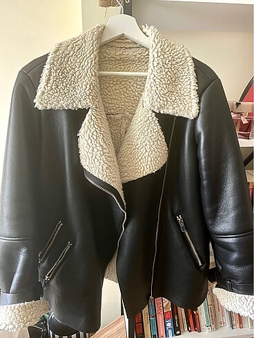 Mango biker mont