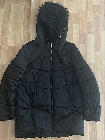 Kapüşonlu Şişme Mont Koton