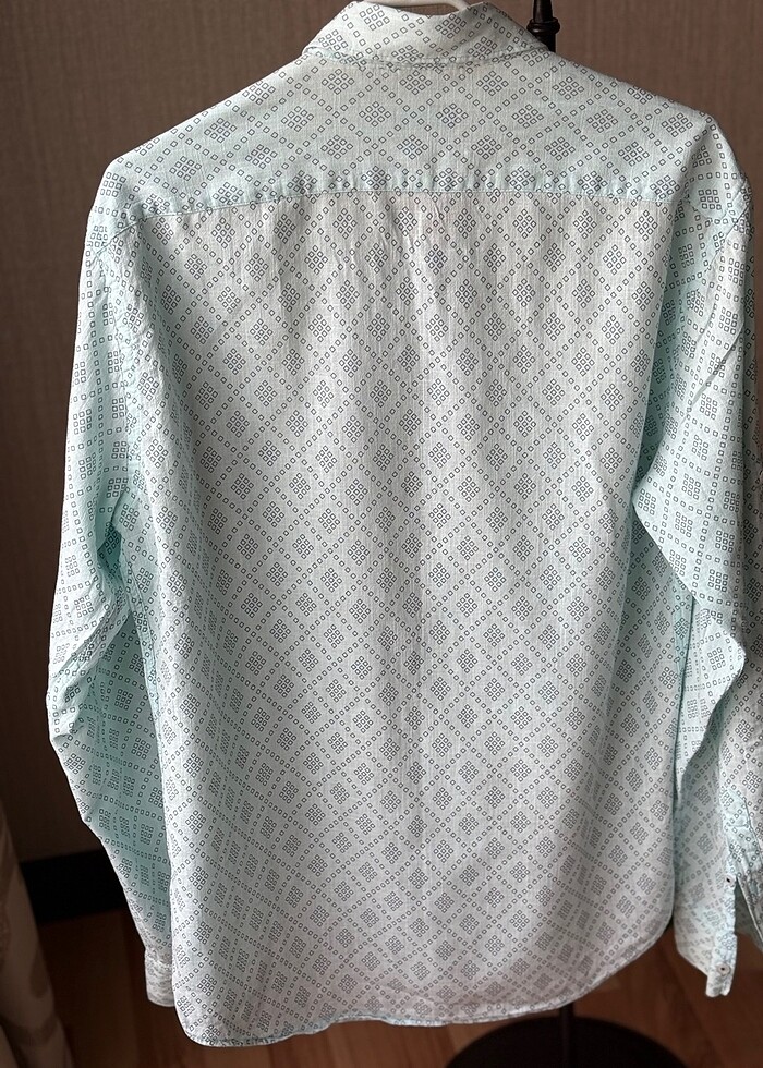 Tudors Desenli Mavi Gömlek - Görsel 3