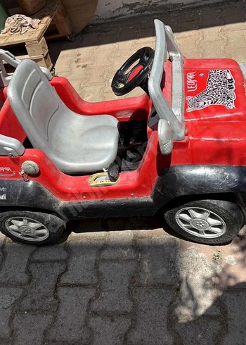Diğer Kırmızı Elektrikli Çocuk Binicisi Araba