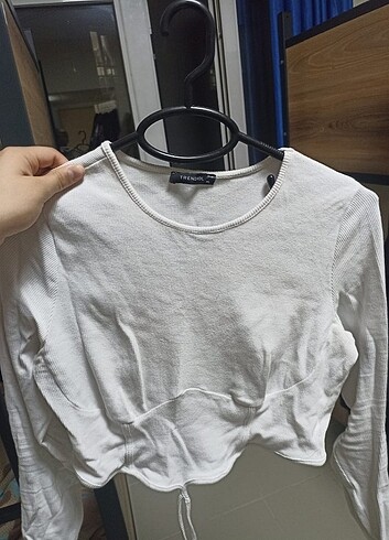 Trendyol & Milla Bluzlar ayrı ayrı 70 TL