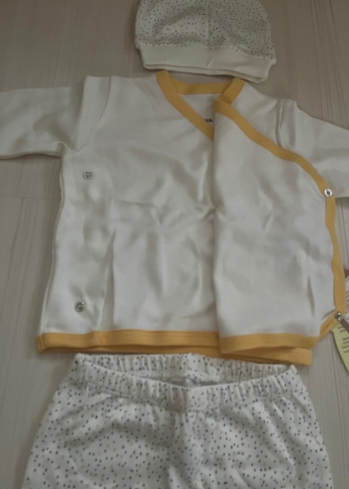 Erkek bebek şapkalı alt üst takım/hastane çıkışı - Görsel 2