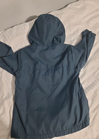 Kapüşonlu Gri Erkek Çocuk Yağmurluk - Görsel 4