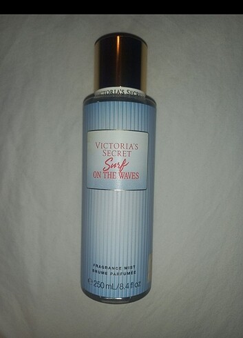 Victoria s Secret vs surf on the waves body mist