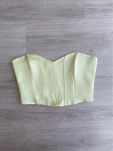 Zara Şık Crop
