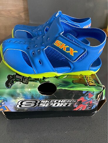 Orijinal skechers 22 numara sandalet