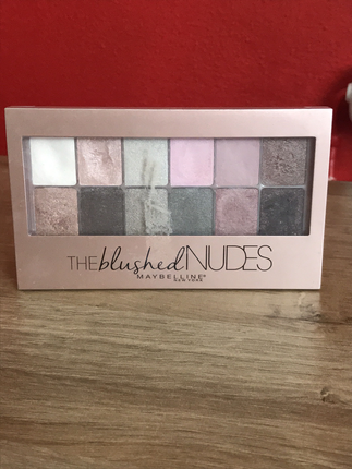 maybelline the blushed nudes