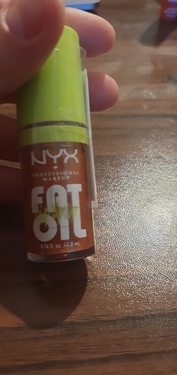 Nyx fat oil 