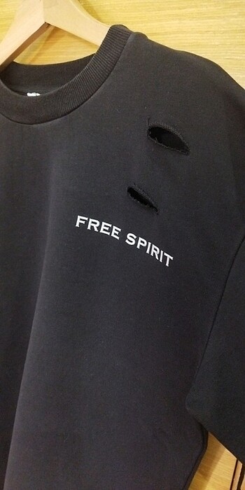 s Beden siyah Renk Free spirit delikli t-shirt