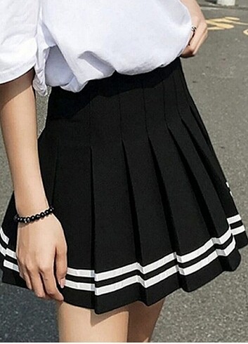 Beyaz cizgili siyah harajuku mini etek