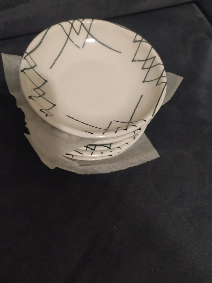 Bej Renkli Modern Desenli Tabak Seti - Görsel 2