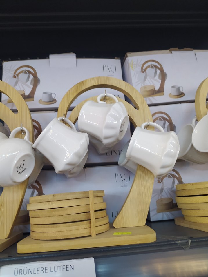 Ahşap Standlı Beyaz Porselen Fincan Takımı - Görsel 2