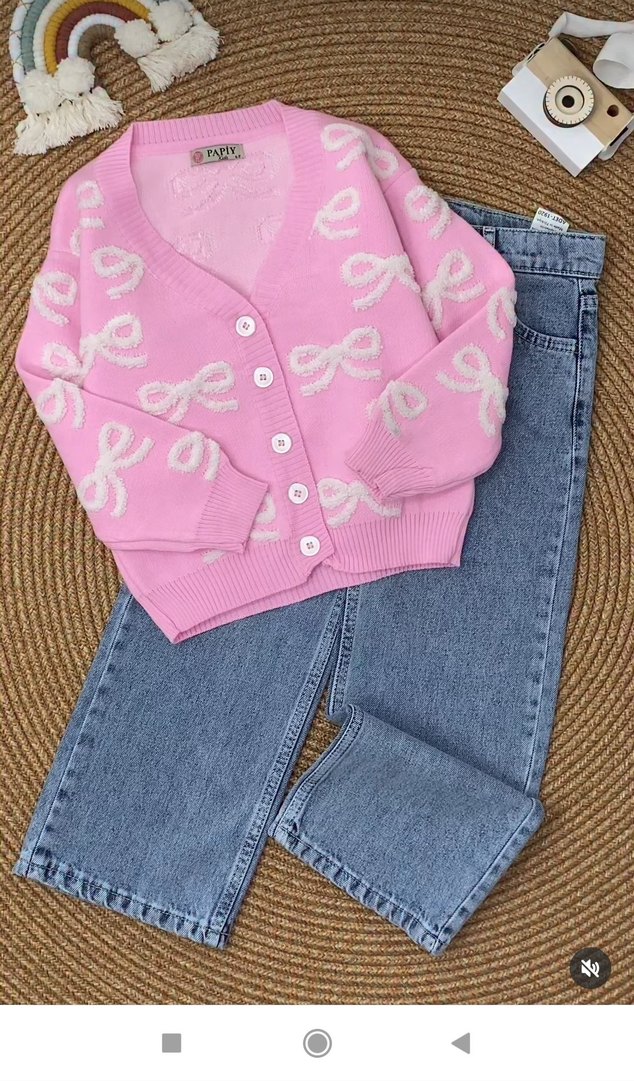 Kız Bebek Nakışlı Triko Hırka Seti - Görsel 2