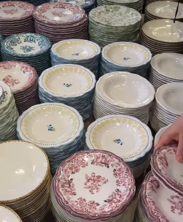 Çiçek Desenli Çok Renkli Tabak Seti - Görsel 3