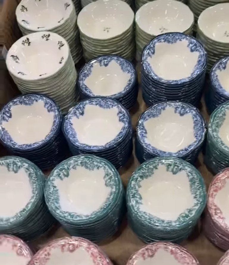 Çiçek Desenli Çok Renkli Tabak Seti - Görsel 4