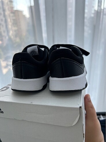 25 Beden siyah Renk Adidas çocuk spor ayakkabı