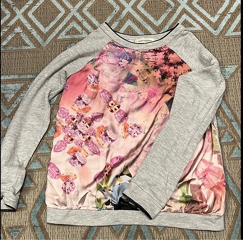 Mudo Collection Sweatshirt