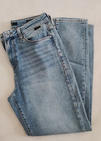 mavi jeans