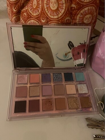 Huda Beauty Cok az kullanilmis huda palet