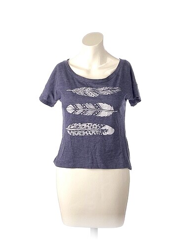 Koton T-shirt %70 İndirimli.